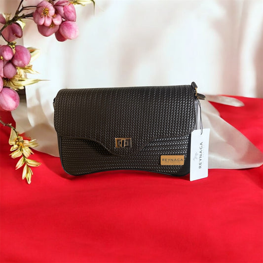 Premium Leather Bag in Los Angeles | Reynaga Los Ángeles