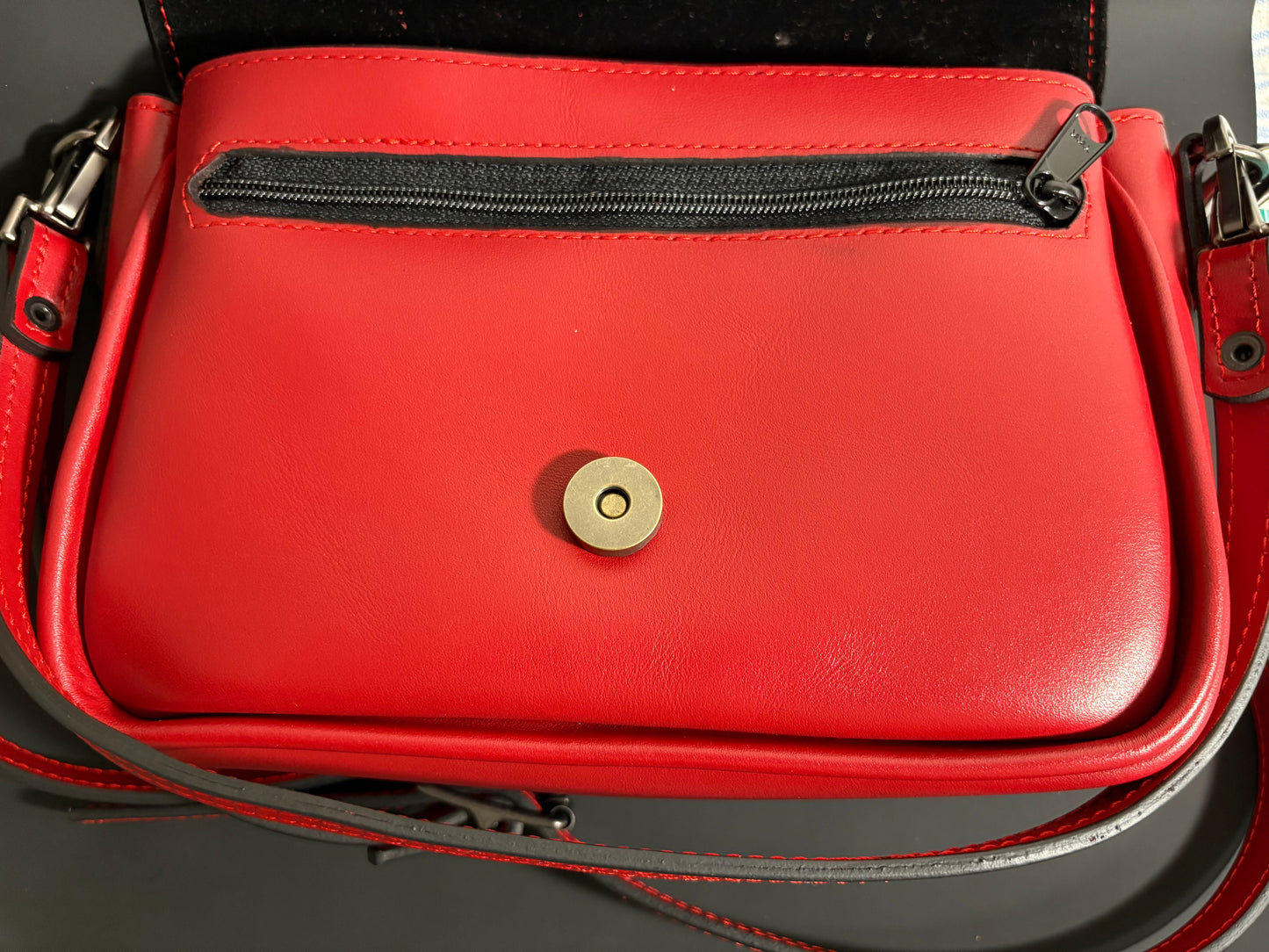 Handmade Premium Leather Bag in Los Angeles | Reynaga Los Ángeles