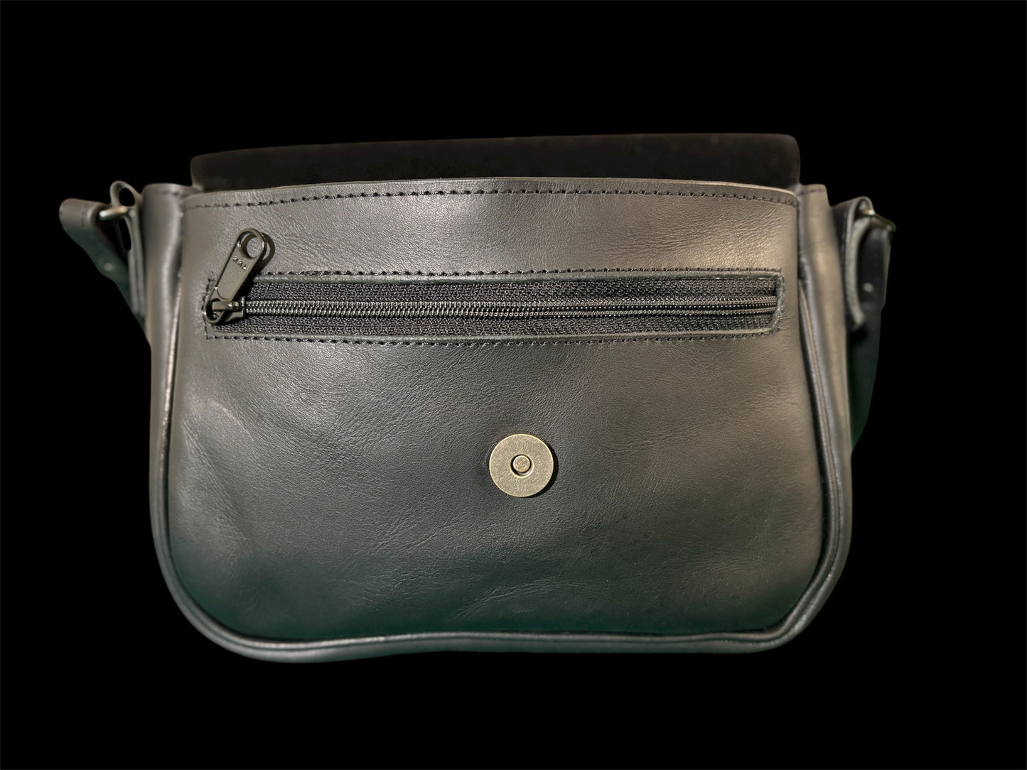 Handmade Premium Leather Bag in Los Angeles | Reynaga Los Ángeles